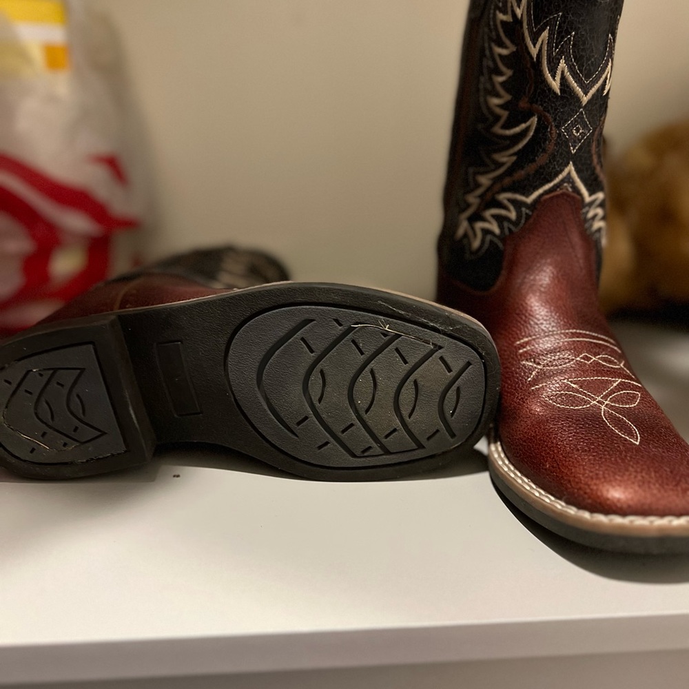 Little boy boots size 13
